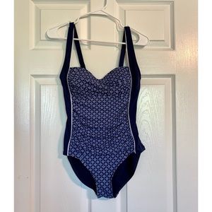 Tummy control swimsuit